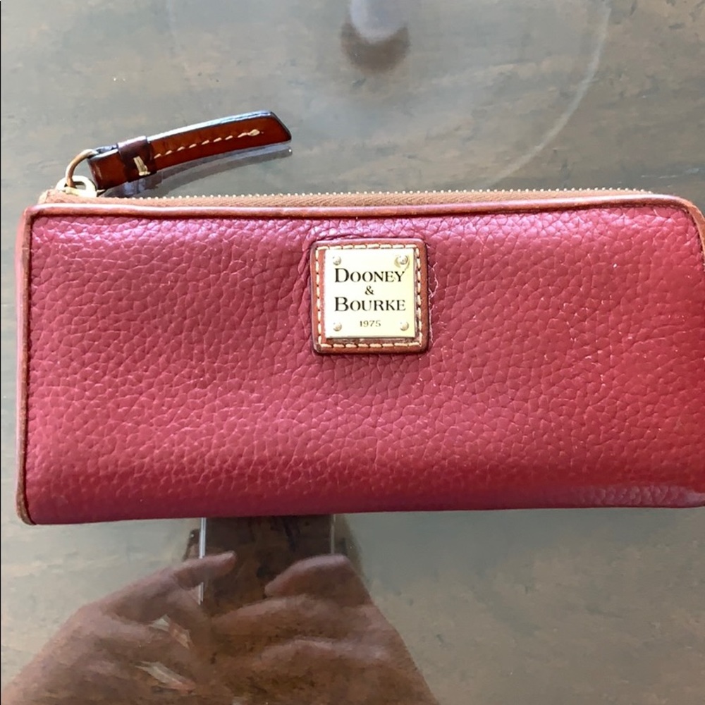 Dooney & Burke woman’s wallet
